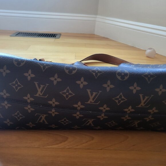 LV graceful GM - Picture 2 of 9